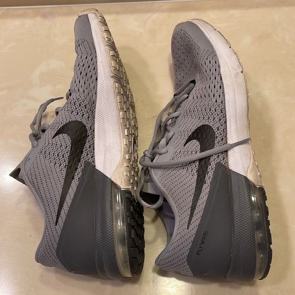 Nike Training Shoes - Picture 5 of 10